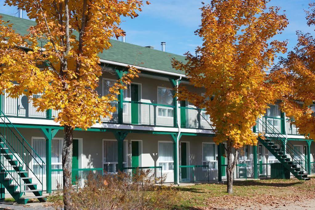 Trois-Rivières Floribell Station Touristique酒店 外观 照片